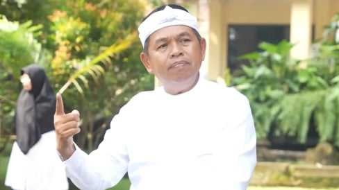 Dikritik Gegara Masih Ada Jalan Rusak di Jabar, Dedi Mulyadi Kasih Paham Netizen yang Coba Viralkan