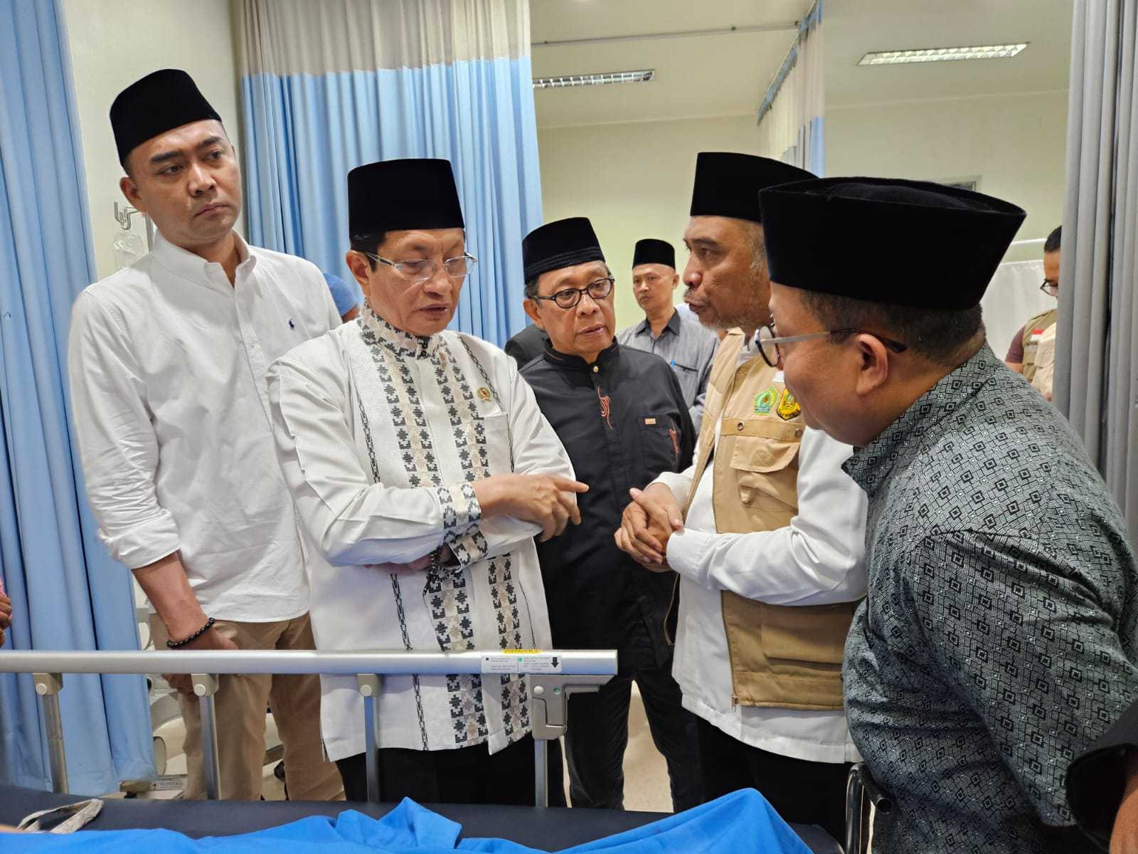 Menag Jenguk Korban Majelis Taklim Ambruk Saat Maulid di Bogor, 3 Jemaah Meninggal dan Puluhan Luka