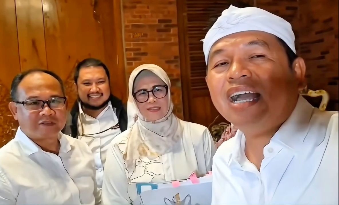 Persilakan Buruh Demo, Gubernur Dedi Mulyadi Wanti-wanti Jaga Fasilitas Publik dan Bongkar Fakta UMSK Purwakarta