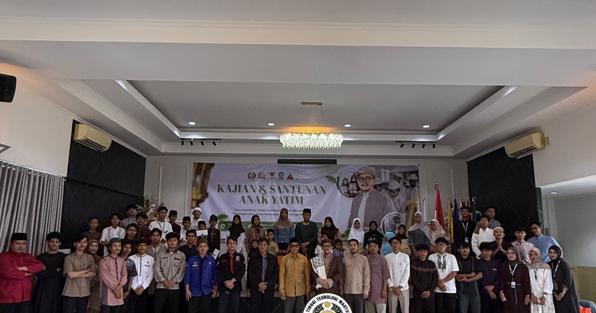 HMM dan HMTI STT Wastukancana Perkuat Kepedulian Sosial Melalui Santunan Anak Yatim
