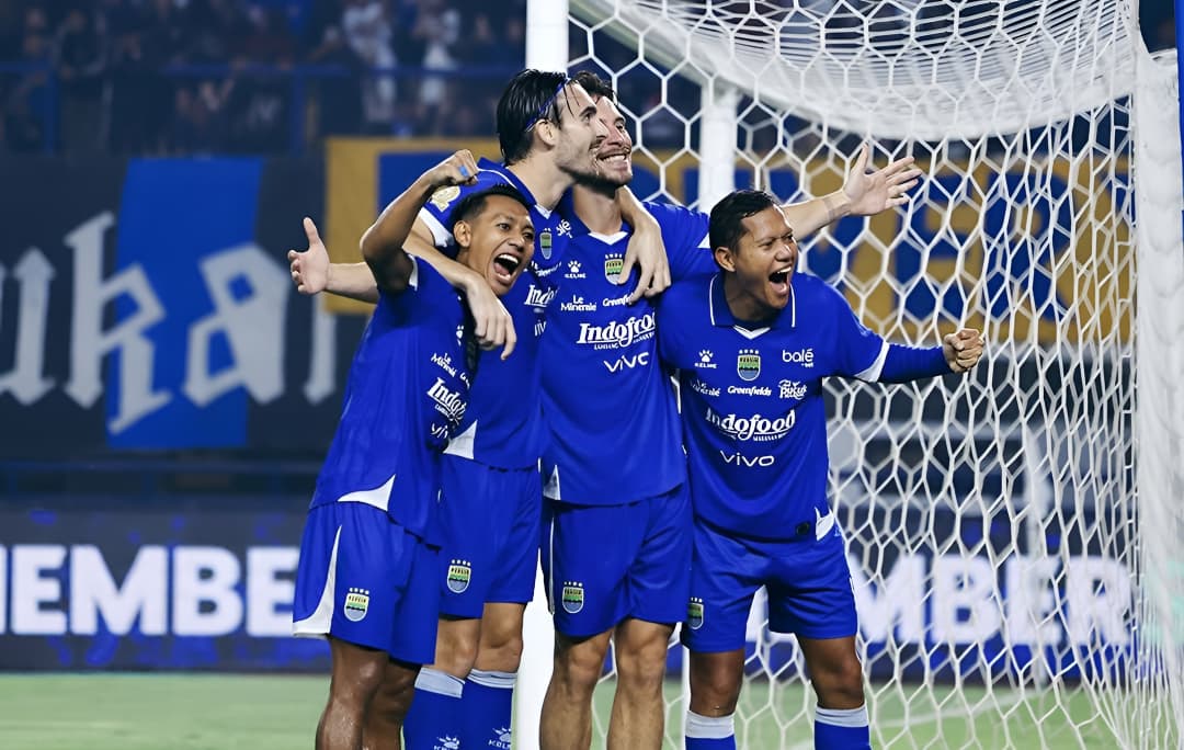 Persib Bidik Kemenangan di Lampung Demi Gelar Juara, Ini Jadwal Kick Off, Link Live Streaming, dan Prediksi Skor