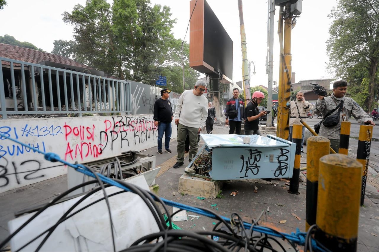 Ricuh May Day Bandung 2026, Diduga Kelompok Anarko Rusak Fasilitas Publik
