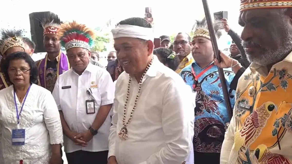 KDM Ajak Jaga Alam Papua dan Hormati Kearifan Adat, Siapkan Beasiswa untuk 40 Mahasiswa