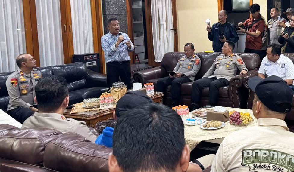 Persib Imbau Bobotoh Dukung dari Rumah Jelang Hadapi Persija di SUGBK