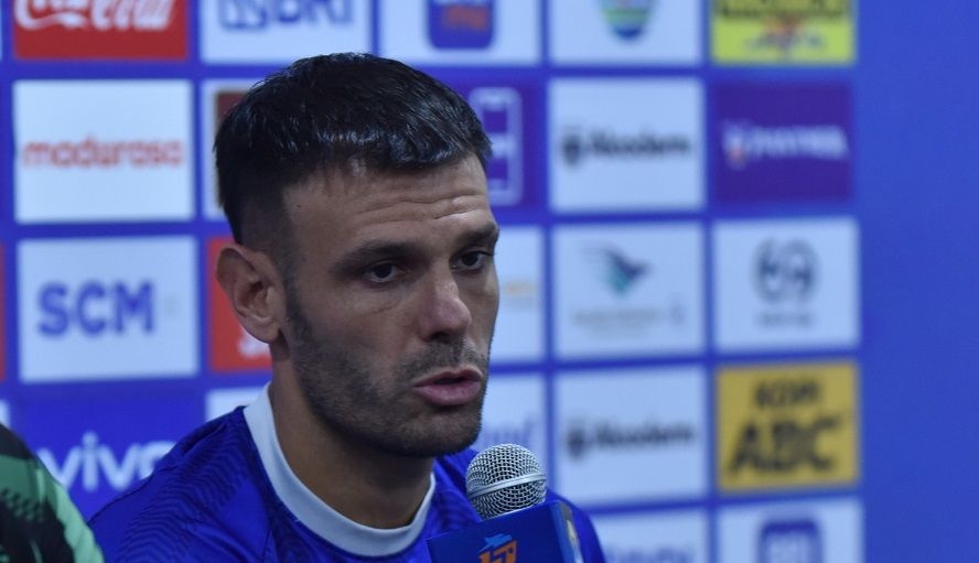 Tyronne del Pino Ungkap Laga Lawan Persik Kediri Tak Akan Mudah