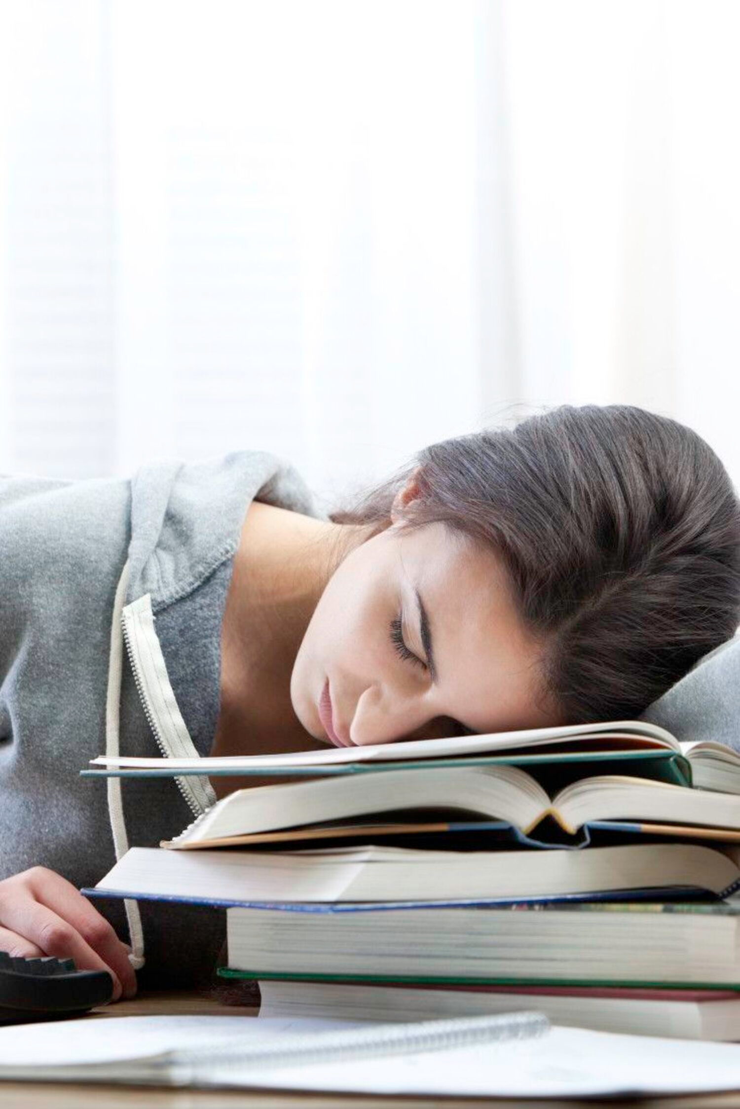 Mengenali Gejala Burnout dan 10 Cara Efektif Mengatasinya