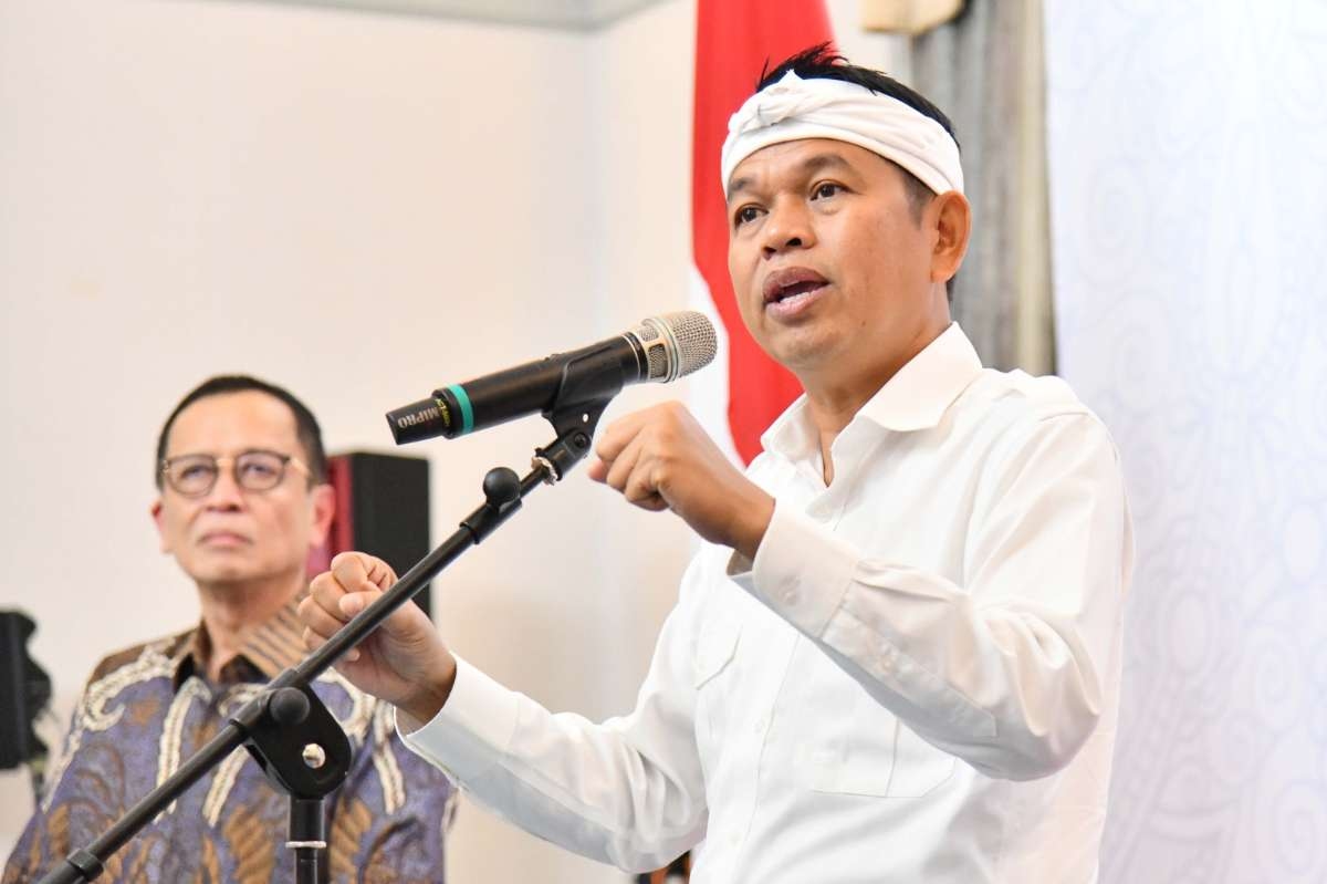 Dedi Mulyadi Minta OJK Berantas Bank Gelap dan Pinjol Ilegal