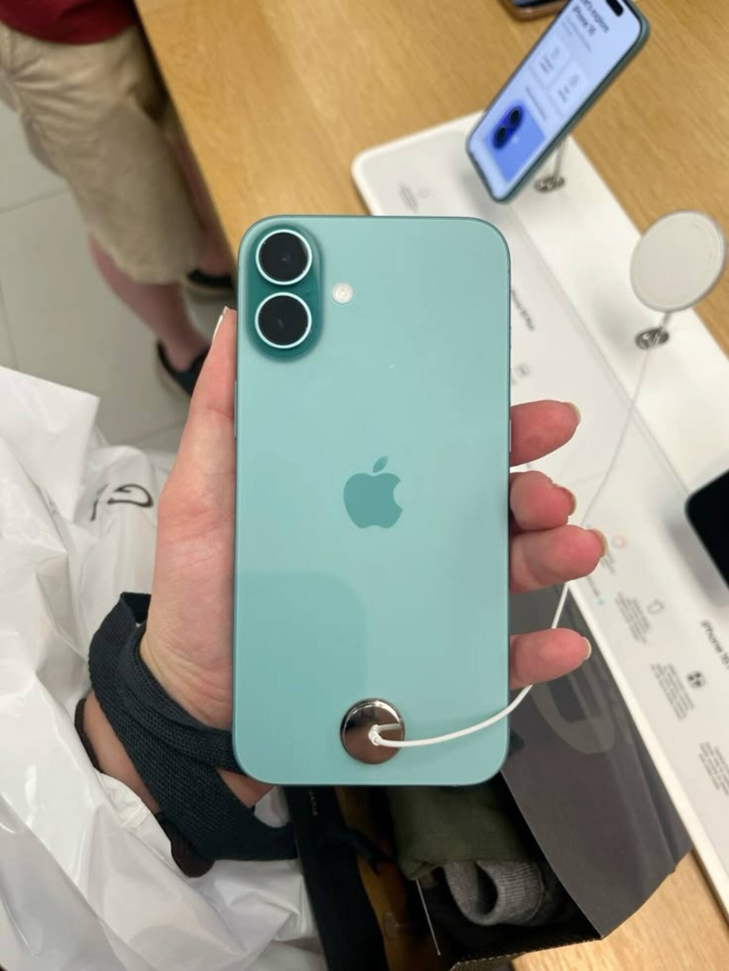 Harga iPhone 16 Resmi di Indonesia: Mana Model Terbaik untuk Anda