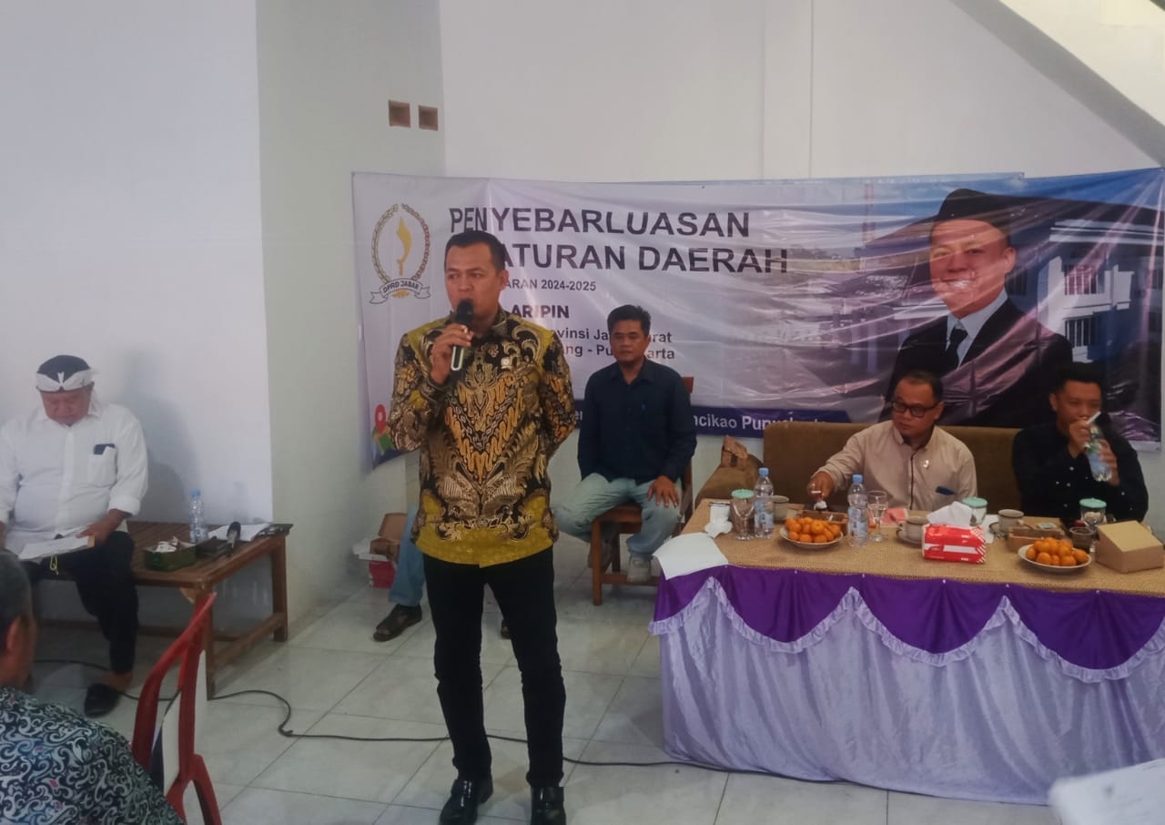 Dorong Kesetaraan Akses Hukum, Anggota DPRD Jabar H Jaenal Aripin Gelar Sosper Bantuan Hukum Masyarakat Miskin di Purwakarta