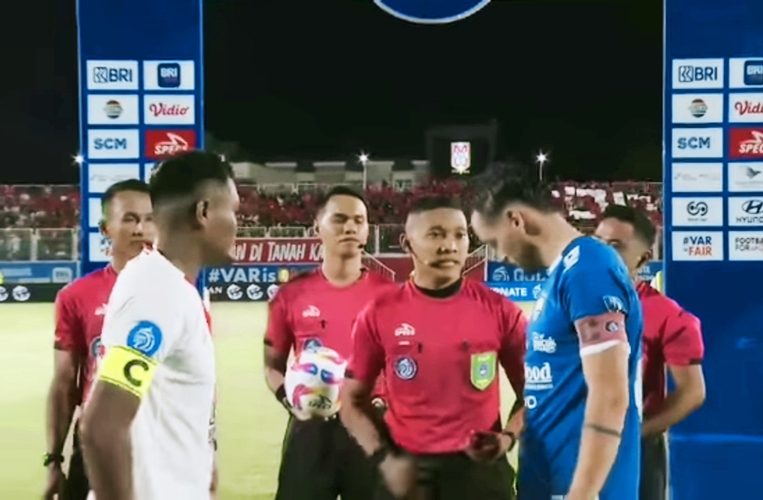 Persib Bandung Pulang Dengan Kekalahan Setelah Dijamu Malut United Pada Laga 31 Liga 1 2024/25