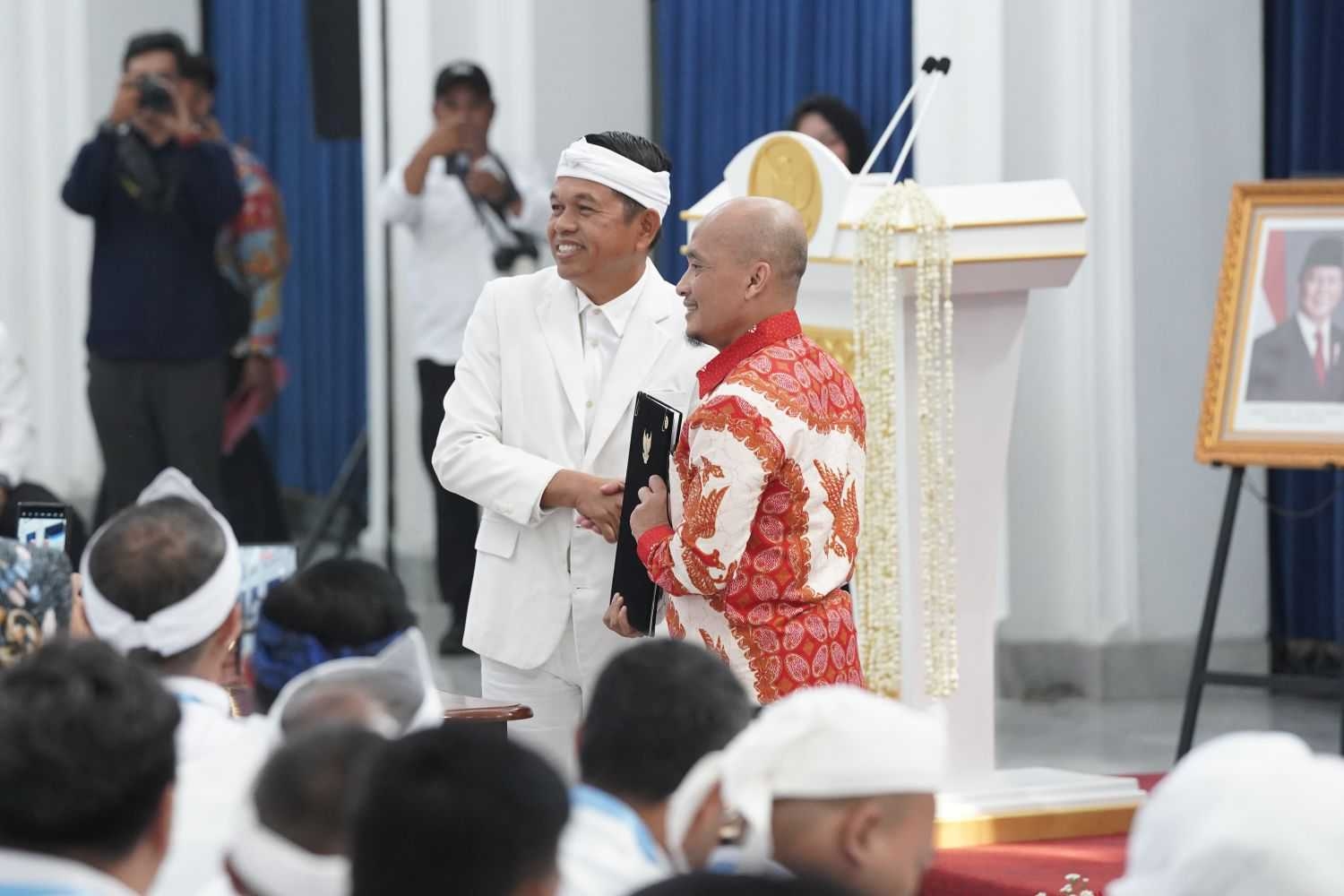 Gandeng ITB, Gubernur Dedi Mulyadi: Pembangunan Desa Berbasiskan Lingkungan dan Budaya