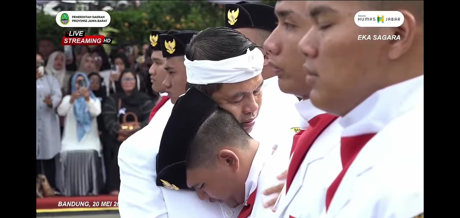 Harkitnas 117 Tahun, Gubernur KDM Jadikan Peserta Barak Petugas Upacara: Bangkitlah Anak Mudaku, Bangkitlah Indonesiaku!