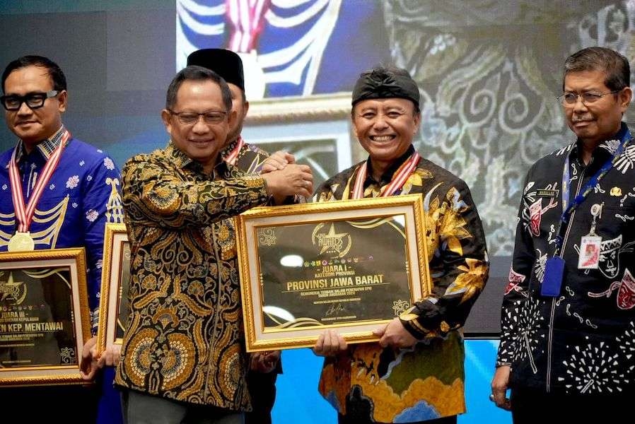 Terbaik Nasional, Pemprov Jabar Raih Penghargaan Standar Pelayanan Minimal Awards Tahun 2025