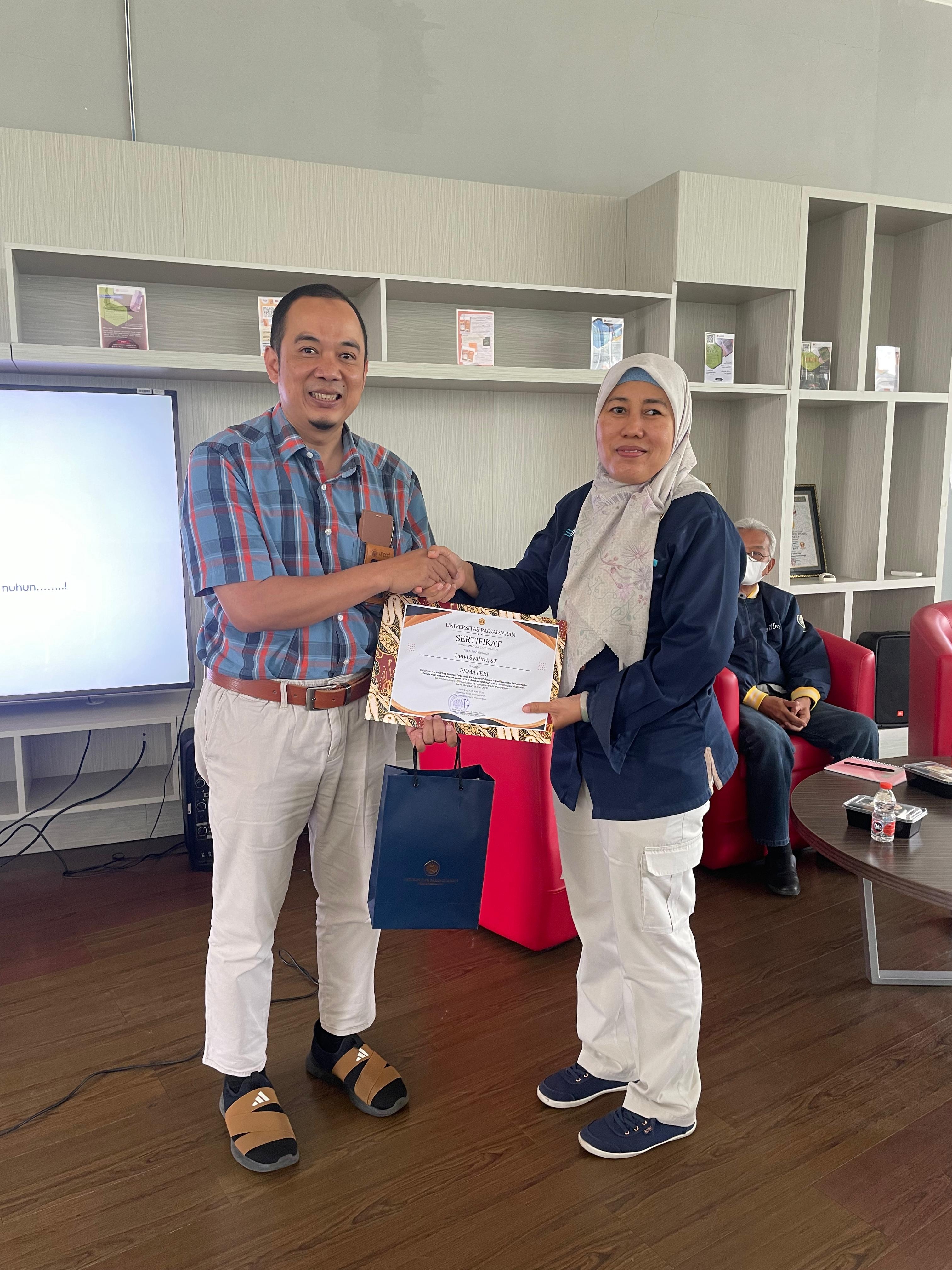 PJT II Gelar Sharing Session dengan Mahasiswa Unpad Bahas Kontribusi Sosial dan Lingkungan