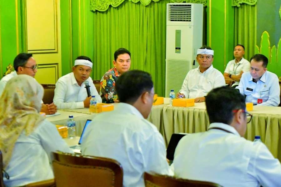 Heboh Isu Dana Rp4,1 Triliun Pemprov Jabar Mengendap, KDM Kunjungi BI: Bukan Deposito, tapi Rekening Giro!