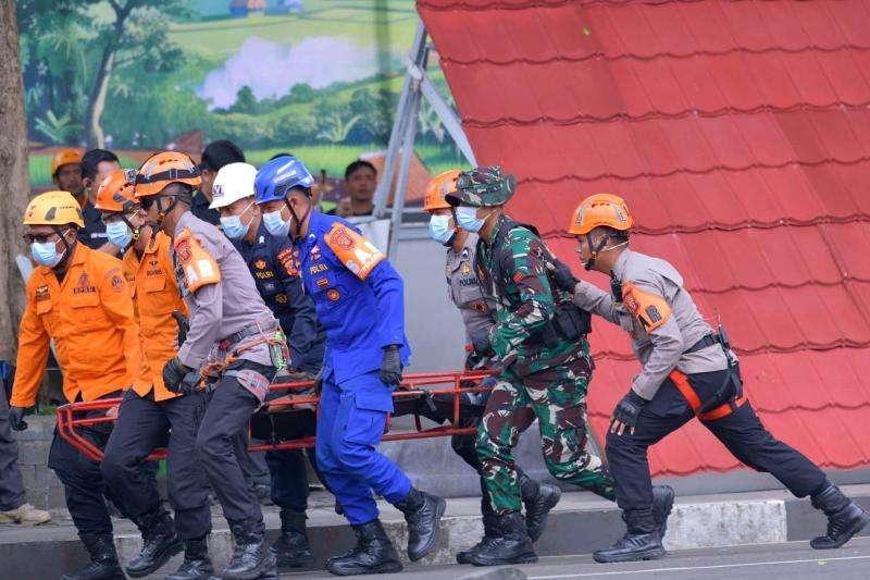 Kesiapsiagaan Bencana Jawa Barat Diperkuat: Pemprov Siapkan Ambulans Khusus dan Rumah Sakit Terapung