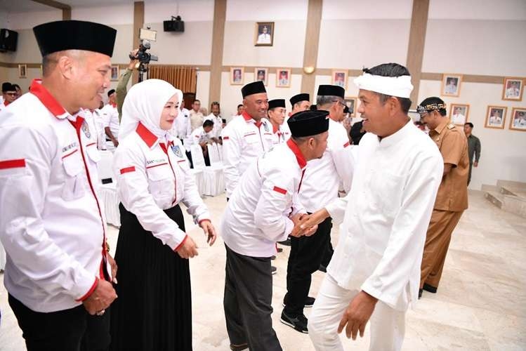 KDM Janji Infrastruktur Desa Sukabumi Jadi Prioritas, Ajak Kades Kerja Sebaik-baiknya