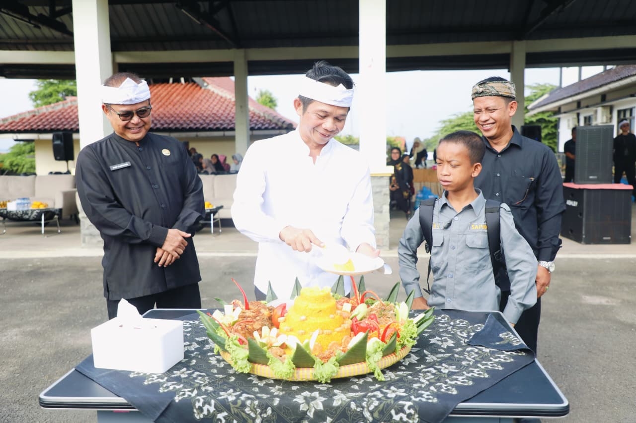 Hari Bakti PU: Om Zein Kritik Keras Infrastruktur Purwakarta DPUTR, Minta Pembangunan Tuntas dan Jangan Sedikit-sedikit