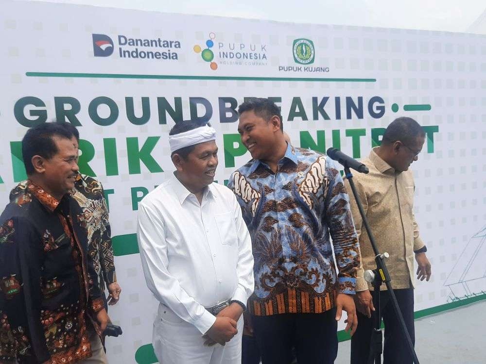 Kawal Kedaulatan Pangan, Gubernur Dedi Mulyadi dan Wamentan RI Resmikan Proyek Pabrik NPK Nitrat Pertama di Karawang