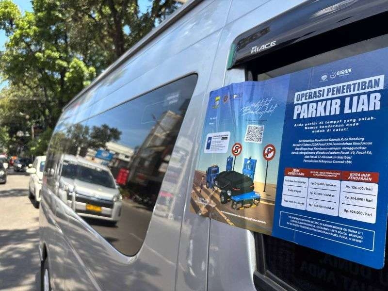 Tak Ada Toleransi! Wali Kota Muhammad Farhan Siapkan Sanksi Pidana bagi Pelaku Parkir Liar di Bandung