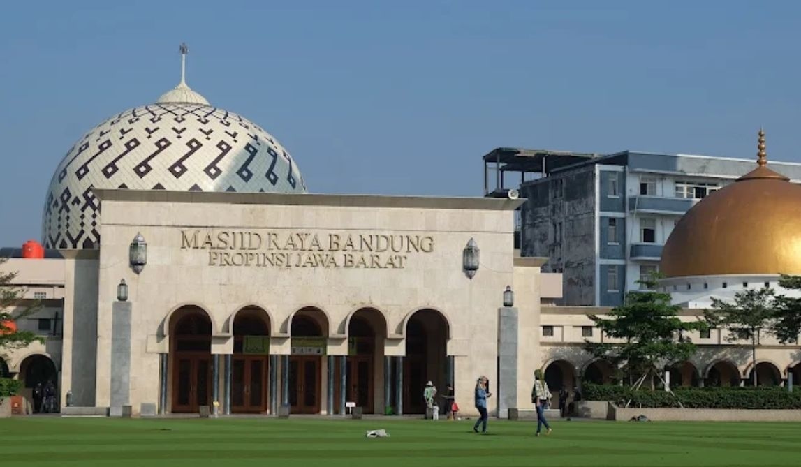 Pemprov Jabar Resmi Hentikan Pembiayaan Masjid Raya Bandung, Ini Alasannya!