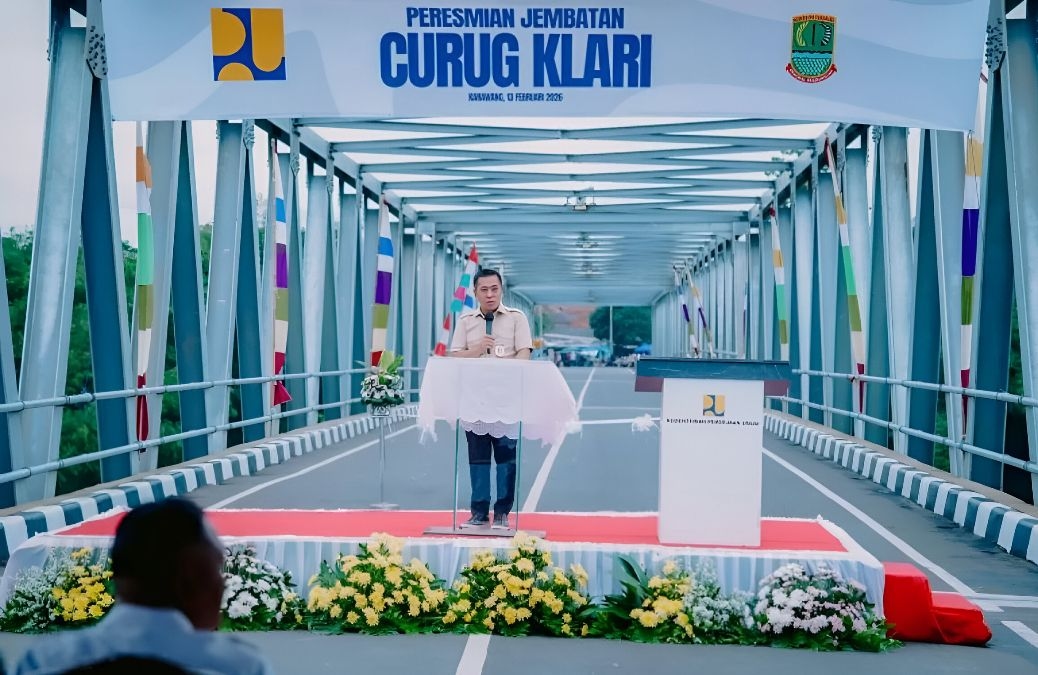 Dongkrak Ekonomi, Bupati Karawang Aep Syaepuloh Resmikan Jembatan Curug Senilai Rp60 Miliar