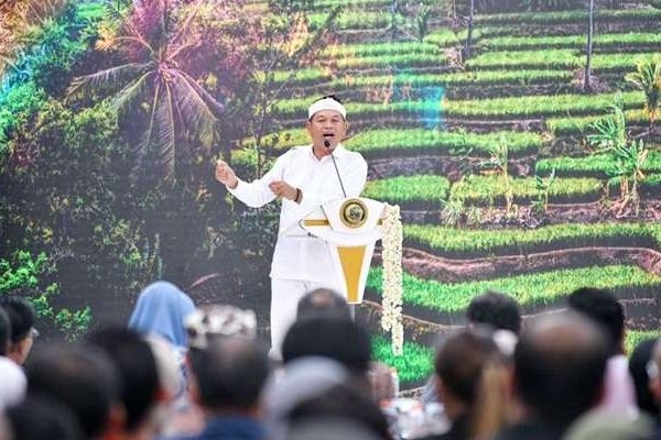 Anggaran Terbatas Bukan Penghalang, Gubernur Jabar Dedi Mulyadi Dorong Aparat Desa Lebih Kreatif