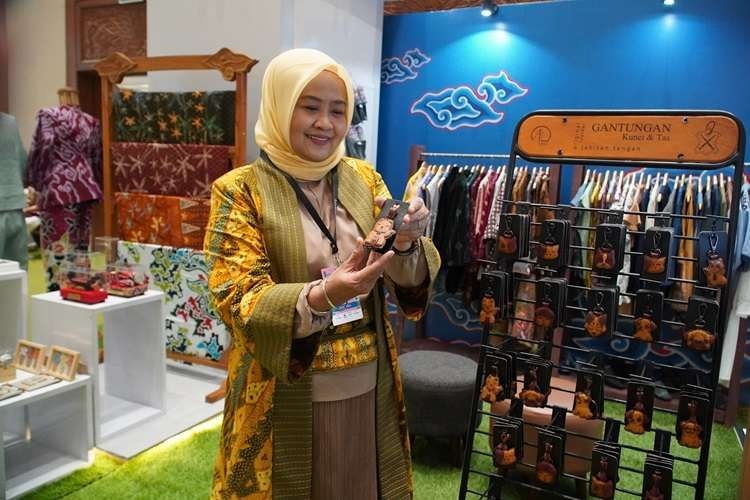 Produk Kriya Premium Diserbu, Dekranasda Jawa Barat di Inacraft 2026 Raih Penjualan Fantastis