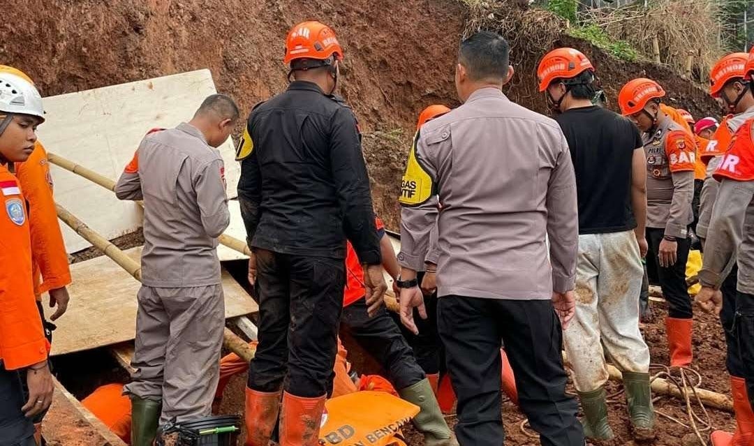 Tragedi Pondasi TPT: Longsor di Desa Cisempur Jatinangor Telan Empat Korban Jiwa
