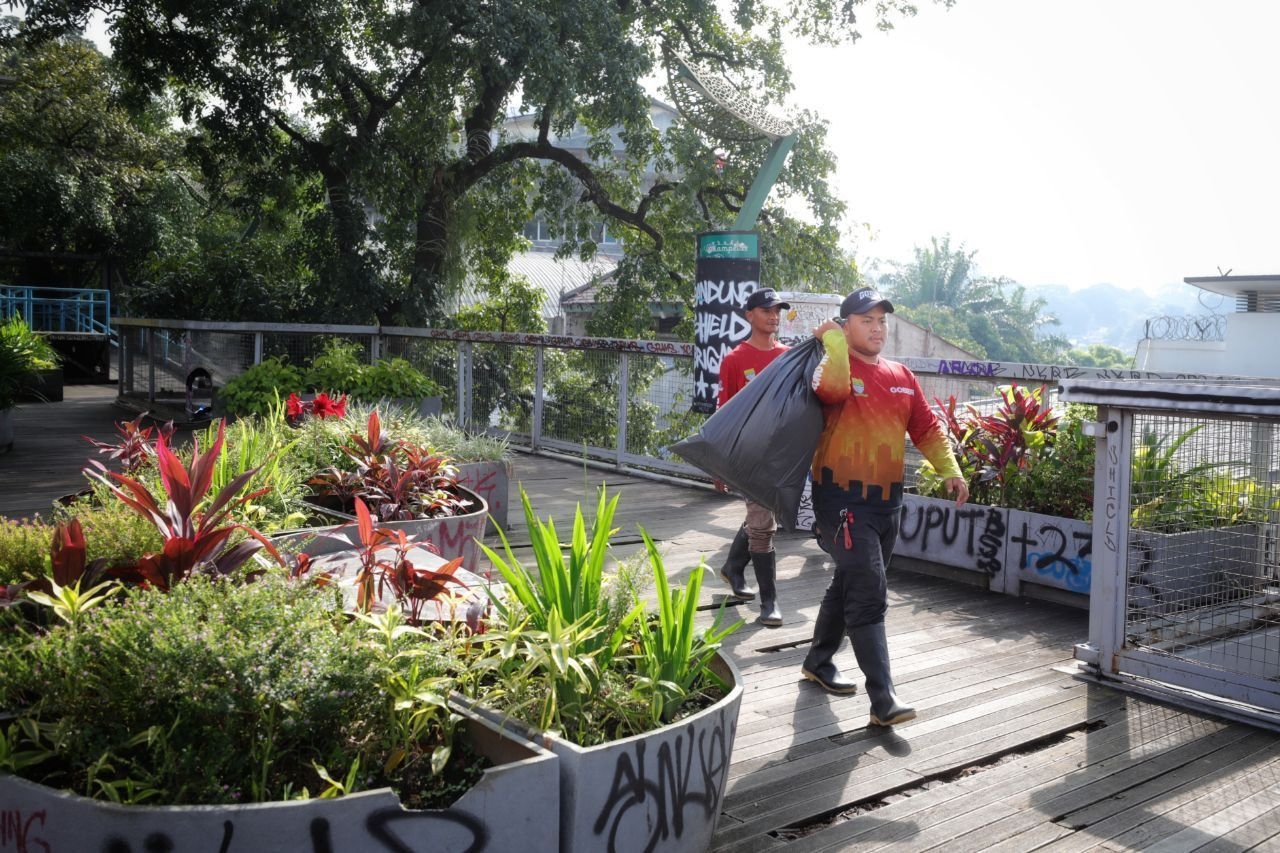 Gandeng Kejari dan KPK, Wali Kota Bandung Muhammad Farhan Matangkan Penataan Teras Cihampelas